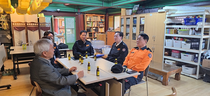 광주 동부소방서, 부처님 오신 날 앞두고 전통사찰 지도방문 나서